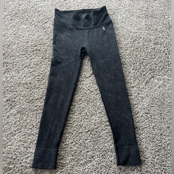 ❌NOT FOR SALE❌Free People Movement Leggings - Picture 2 of 5